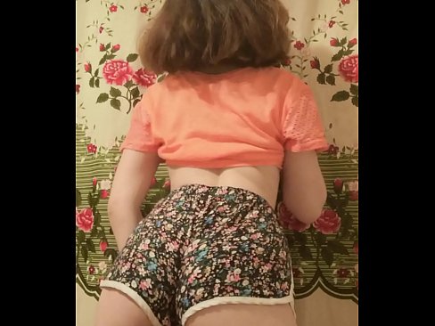 ❤️ Szexi fiatal csaj vetkőzteti le a rövidnadrágját a kamera előtt. Minőségi pornó at hu.cassino-vulkan646.ru ❌